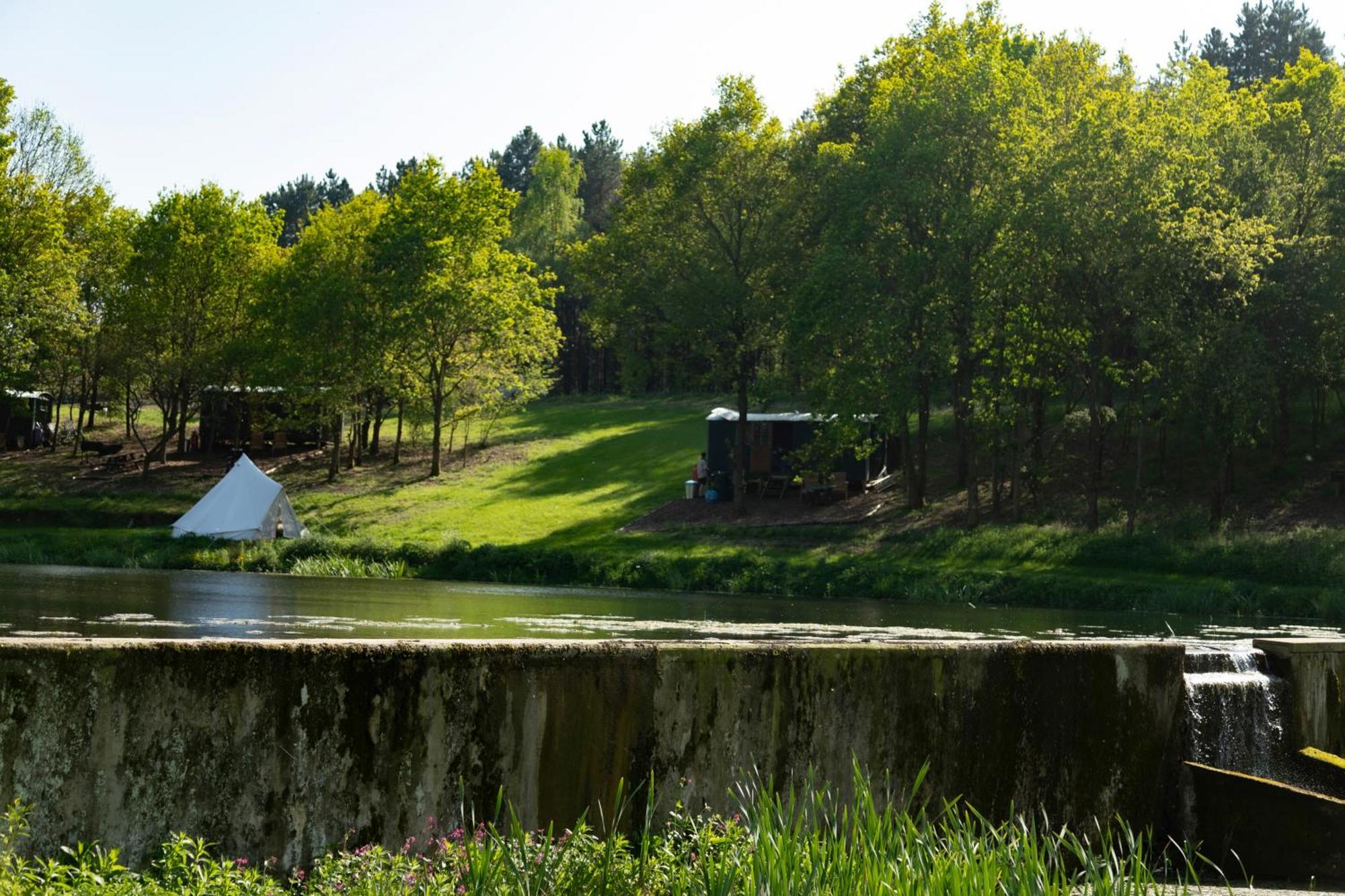 Вилла North Norfolk Glamping Холт Экстерьер фото