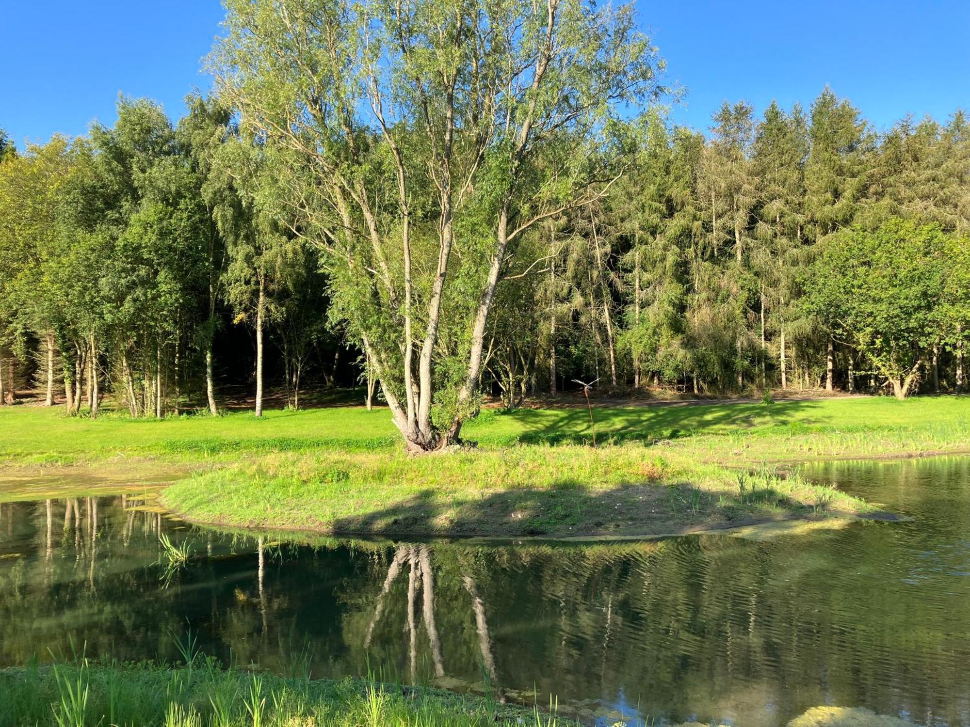 Вилла North Norfolk Glamping Холт Экстерьер фото